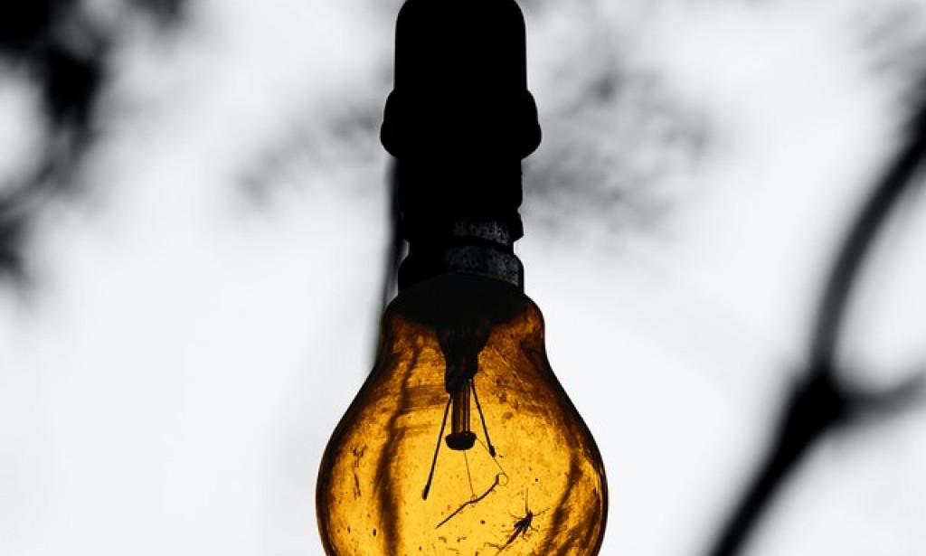 A moment lost ... (a short story)